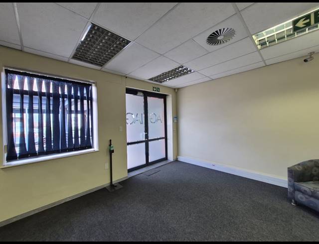 226M² OFFICE FOR SALE IN LITTLE FALLS